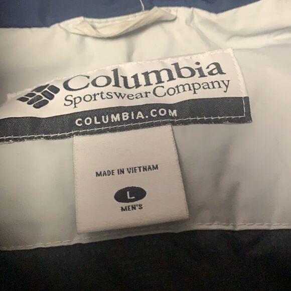COLUMBIA SPORTS WEAR JACKET WITH HOODIE SIZE L - Picture 4 of 9